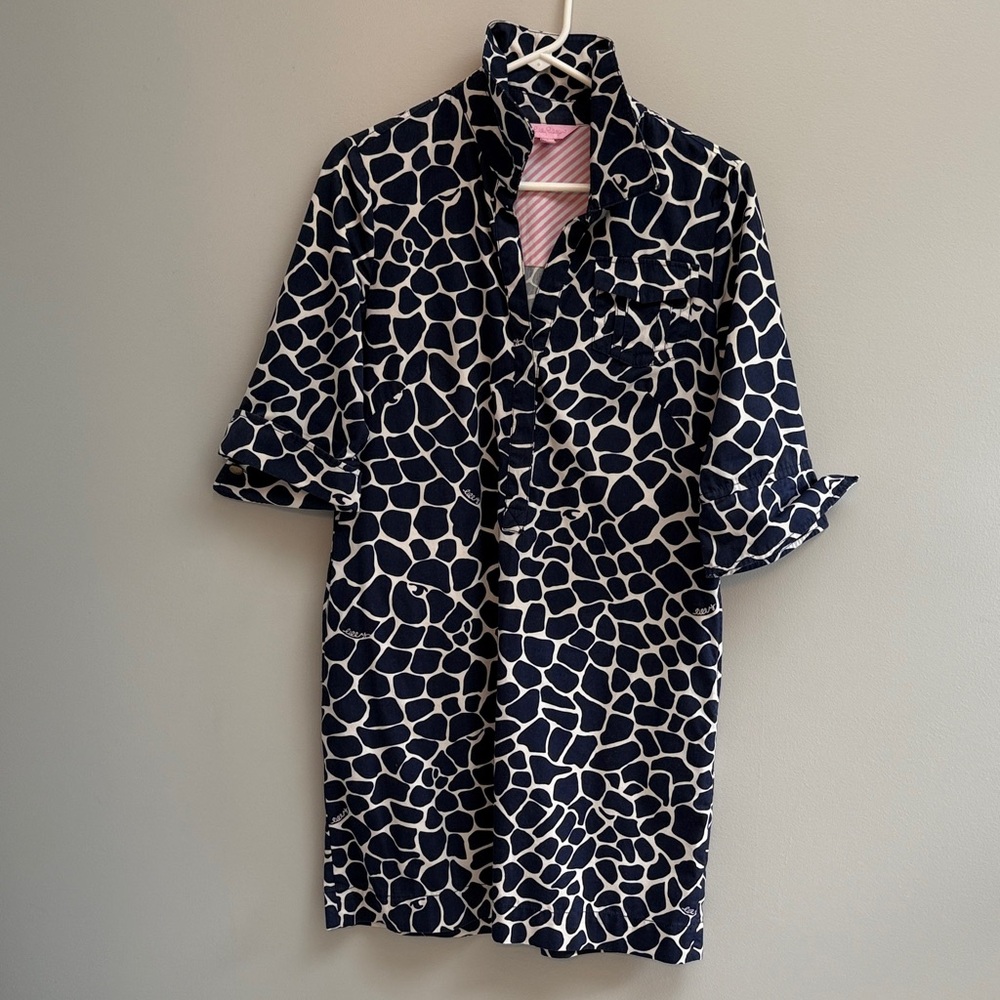 Lilly Pulitzer Navy and White Giraffe Print Shirt Dress
